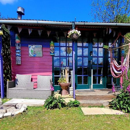 Treguth Glamping Unique Experience - Themed Huts Hotel Saint Day Luaran gambar