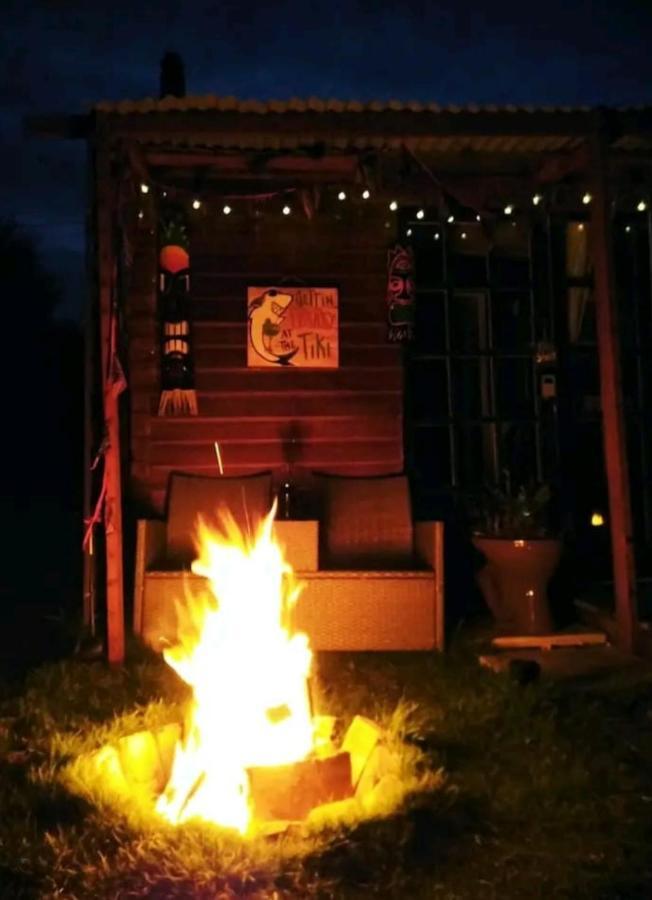 Treguth Glamping Unique Experience - Themed Huts Hotel Saint Day Luaran gambar