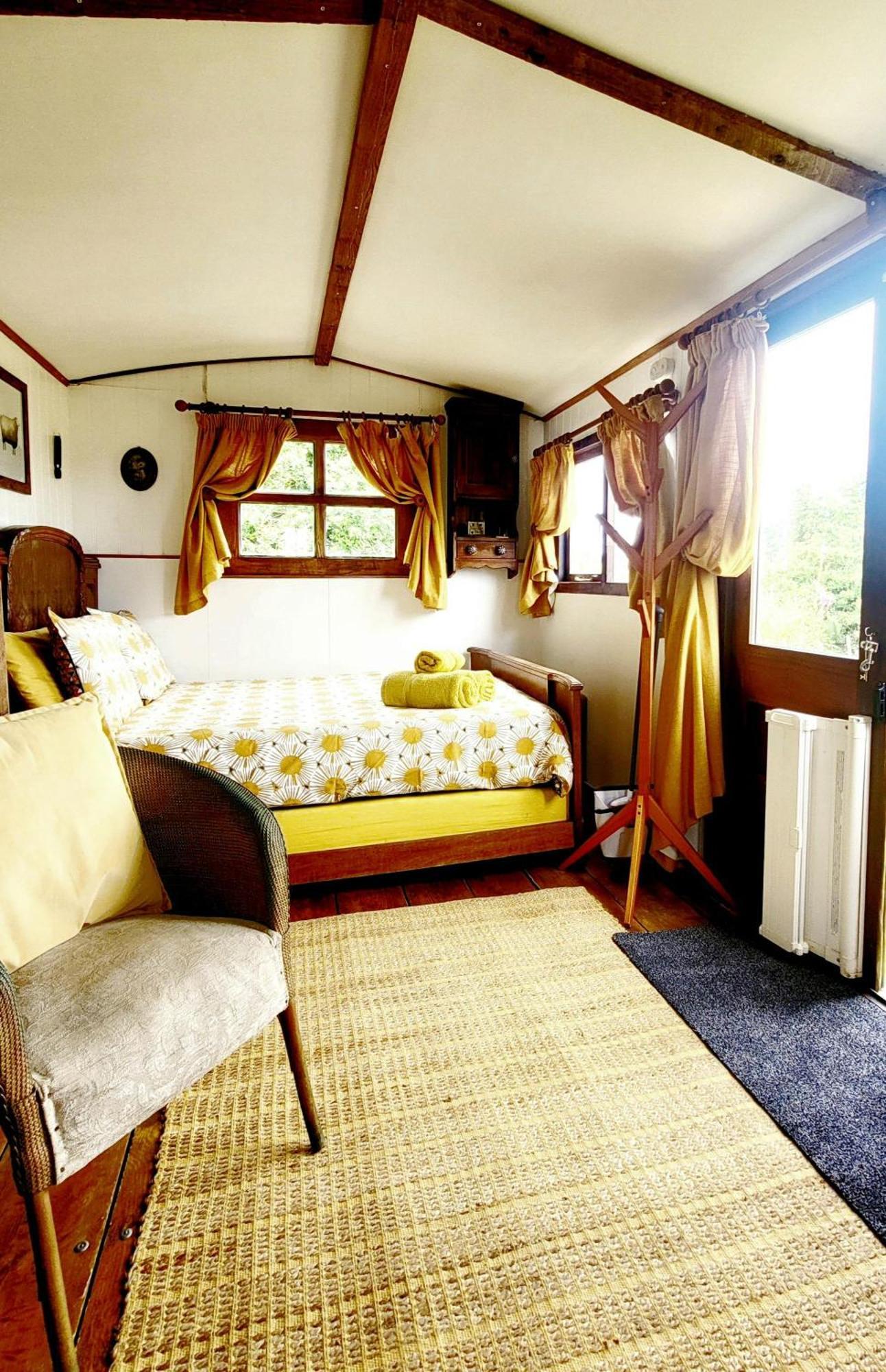 Treguth Glamping Unique Experience - Themed Huts Hotel Saint Day Luaran gambar
